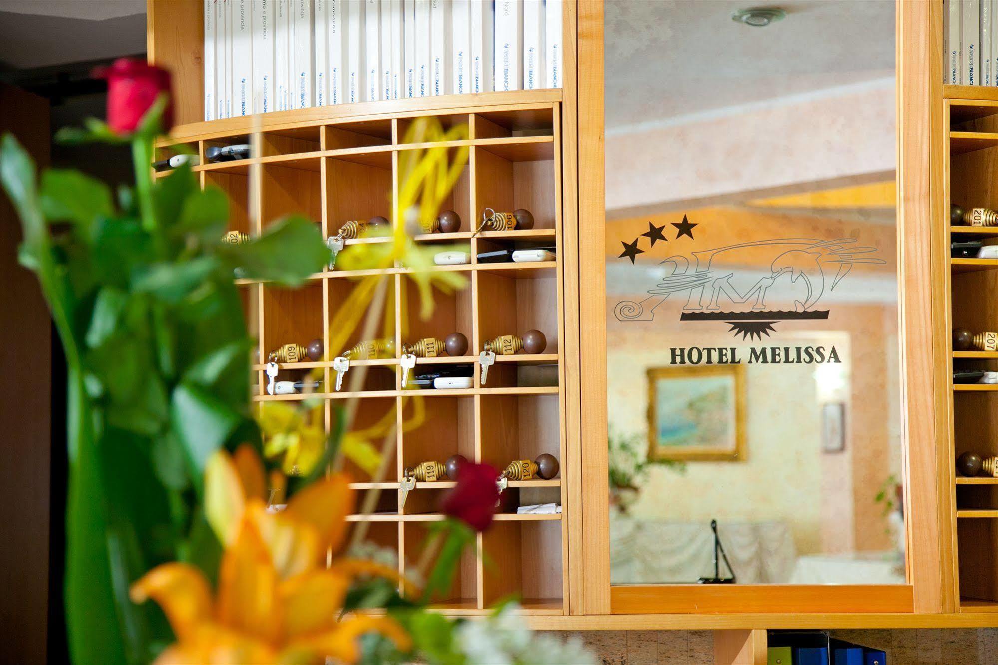 Hotel Melissa Торре-Мелисса Экстерьер фото